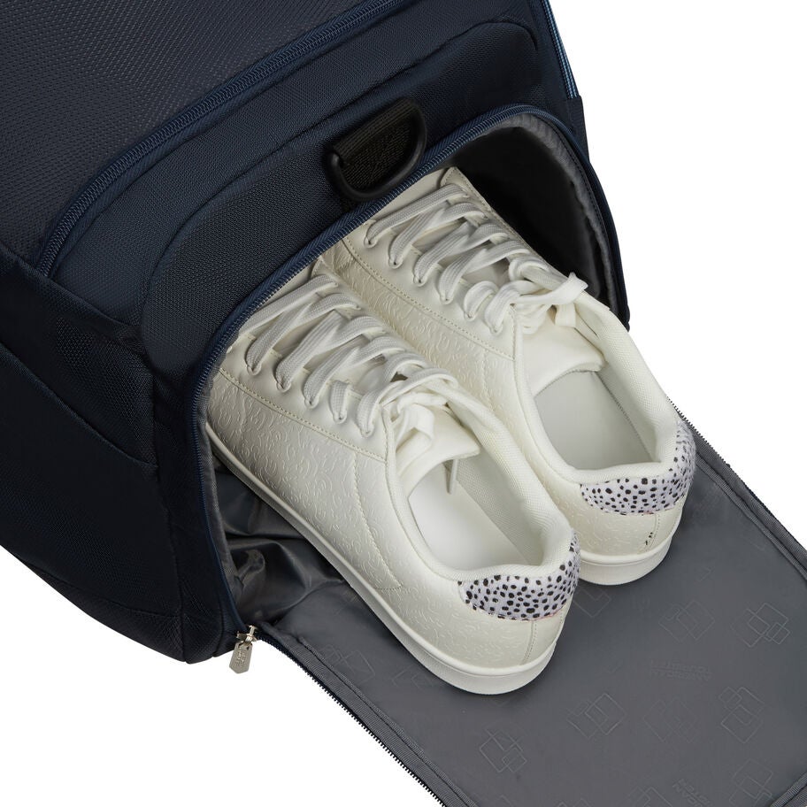 American Tourister SummerRide Duffle (21") in the color Navy. image number 8
